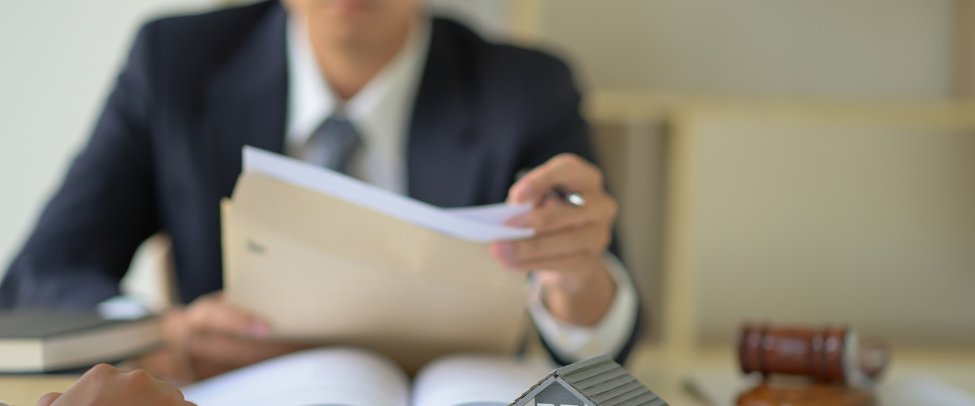 Negotiating with a Real Estate Agent in Florida