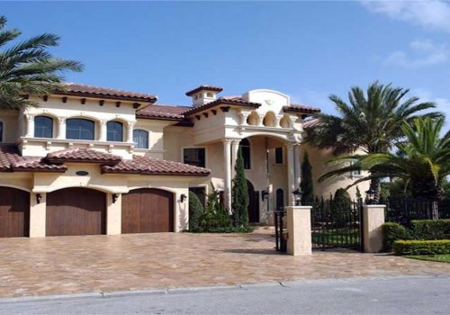 Finding a Home with a Garage in Florida