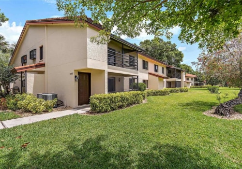 Garden Style Condos for Sale in Florida
